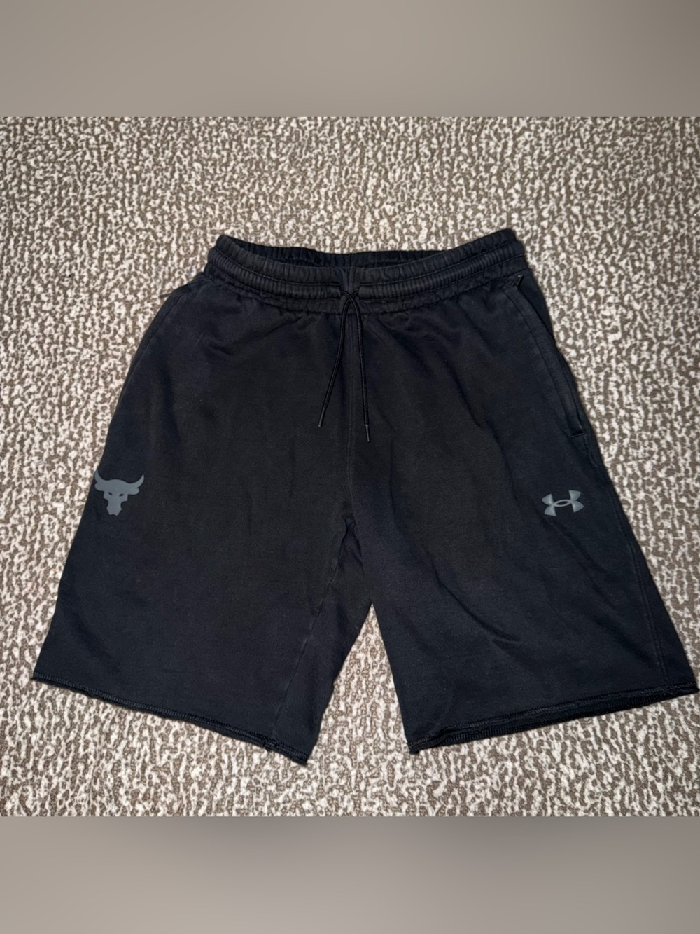 Under Armour Men’s Black Athletic Drawstring Training Shorts
